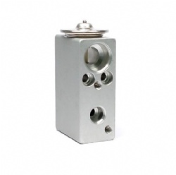 Fiat 500 A/C Expansion Valve
